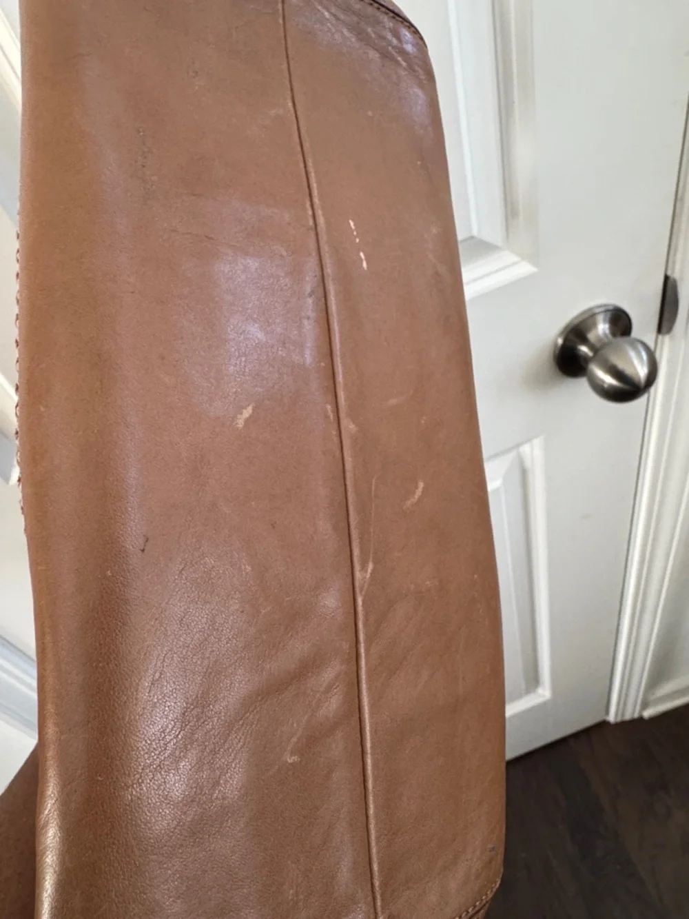 Coach Vintage Brown Signature Canvas Shoulder Bag with Tan Trim - Picture 14 of 16